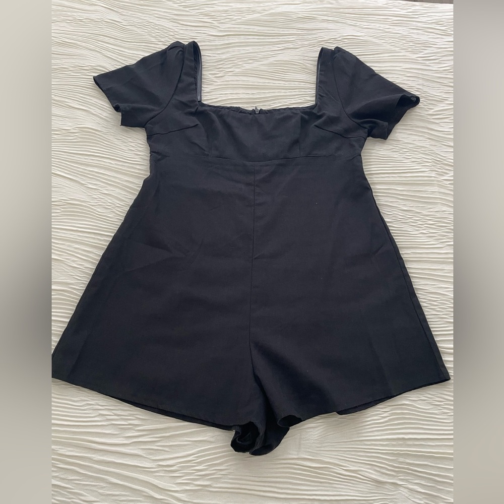 NWOT HASTINGS ROMPER BLACK - Picture 4 of 7